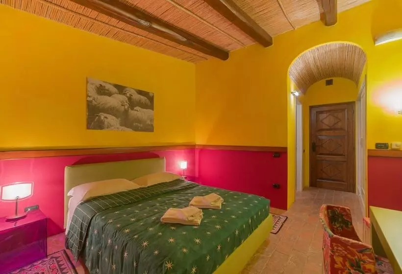 Отель Janas Country Resort