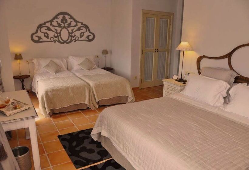 בית מלון כפרי La Mozaira