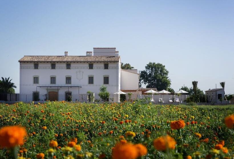 בית מלון כפרי La Mozaira