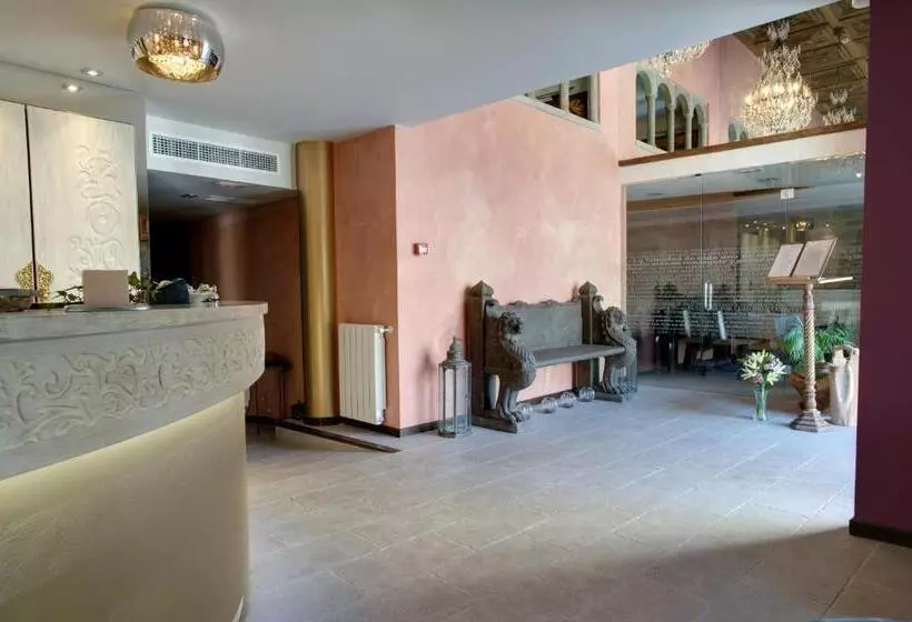 هتل Palacio Del Obispo