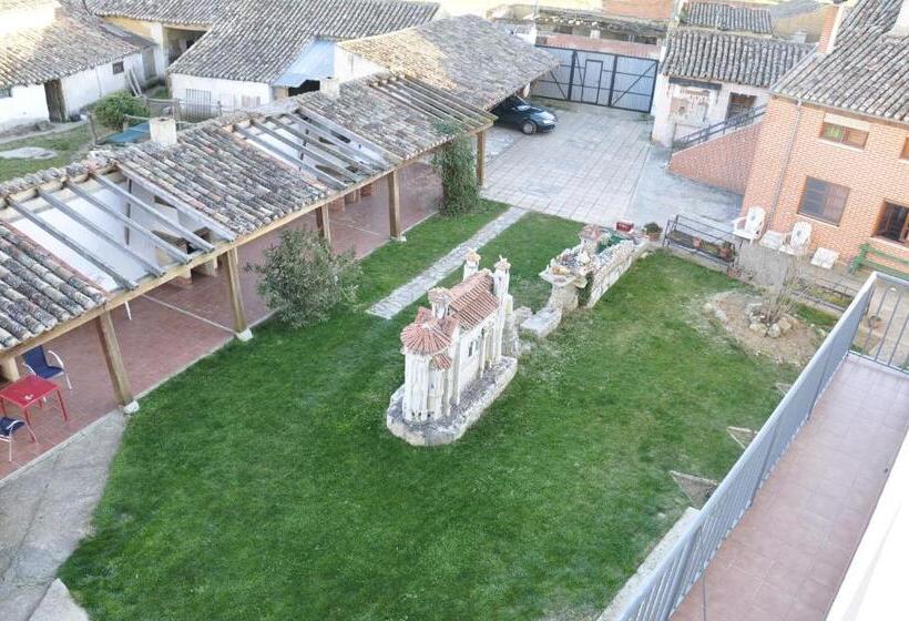 בית מלון כפרי Amanecer En Campos