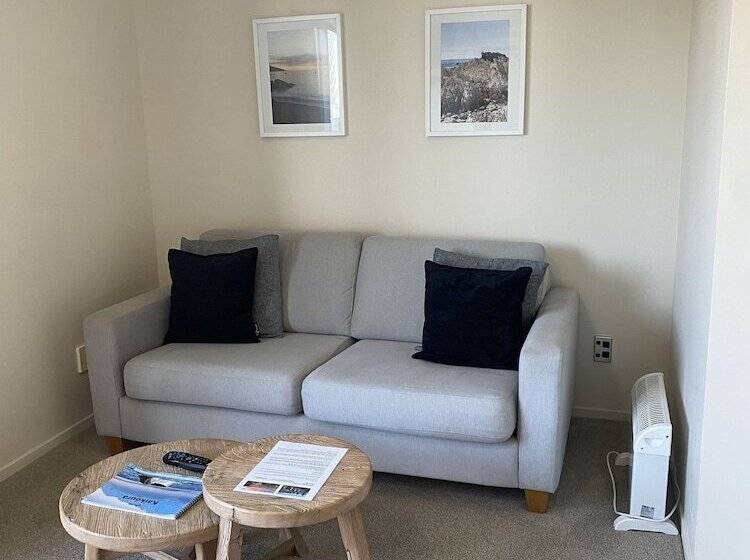 Kaikoura Waterfront Apartments