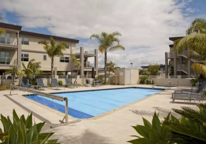 Marina Park Apartments