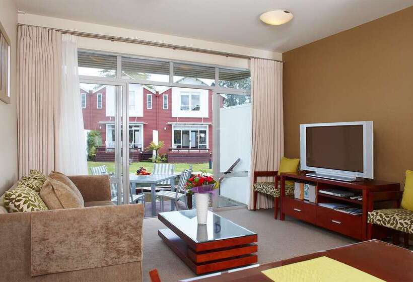 Ramada Resort By Wyndham Rotorua Marama