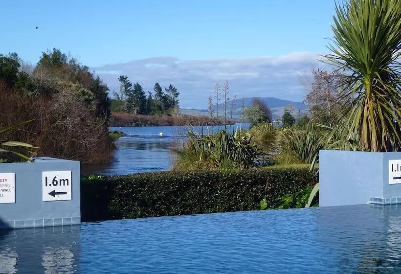 Ramada Resort By Wyndham Rotorua Marama