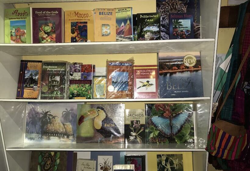 هتل Cheers Cabañas