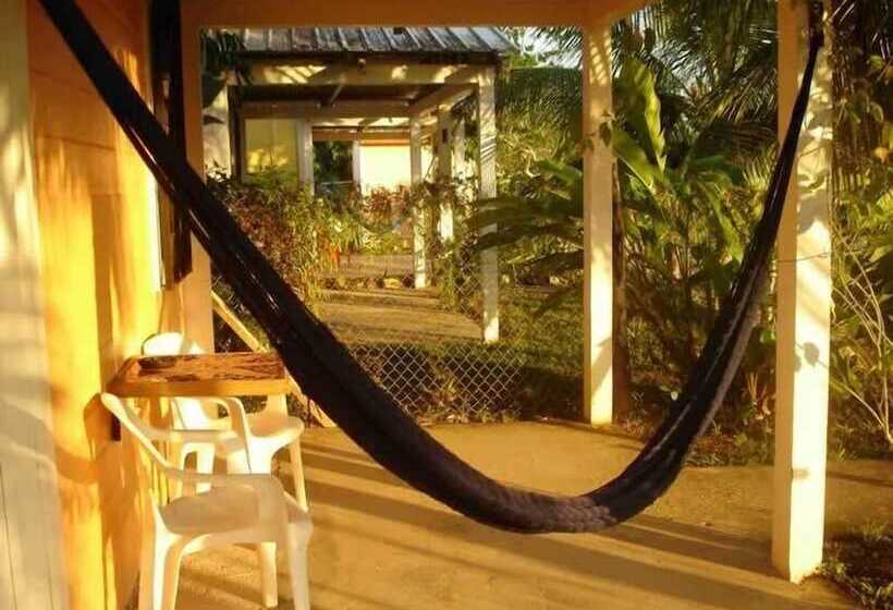 هتل Cheers Cabañas