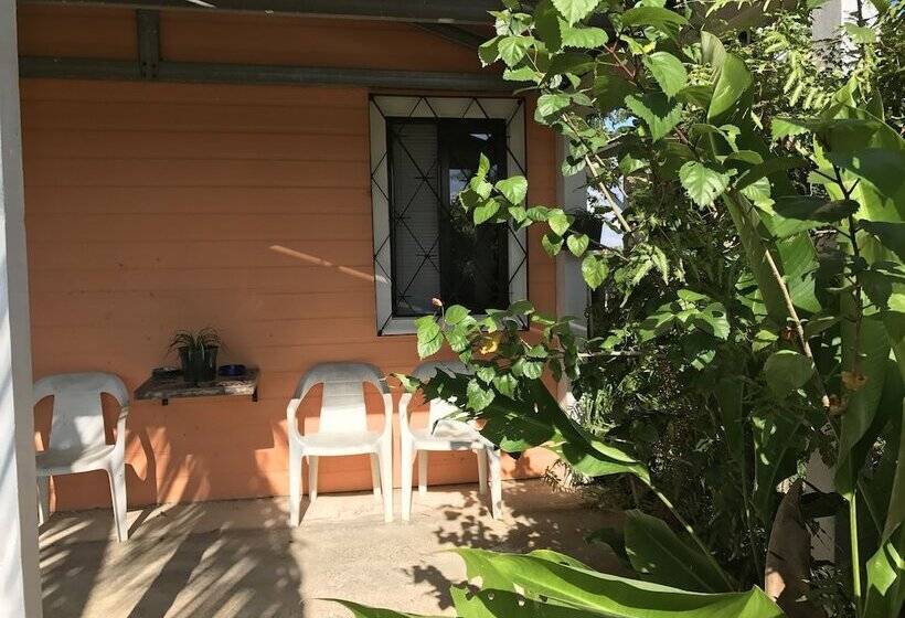 هتل Cheers Cabañas