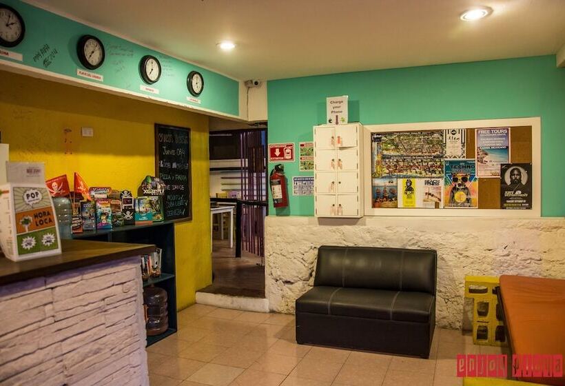 هتل Enjoy Playa Hostel