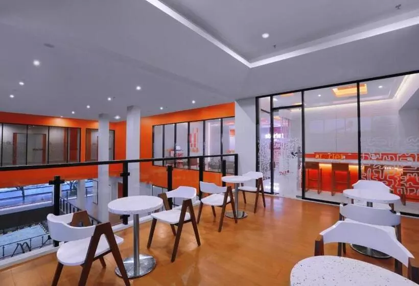 Starlet Hotel Bsd City