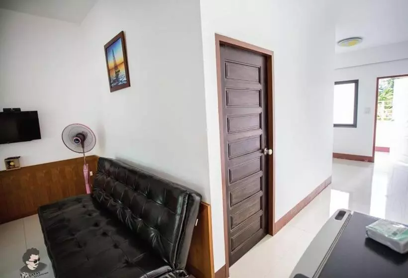 هتل Staychill Resort