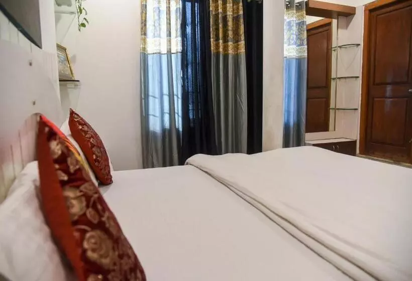 Hôtel Sajjan Villa