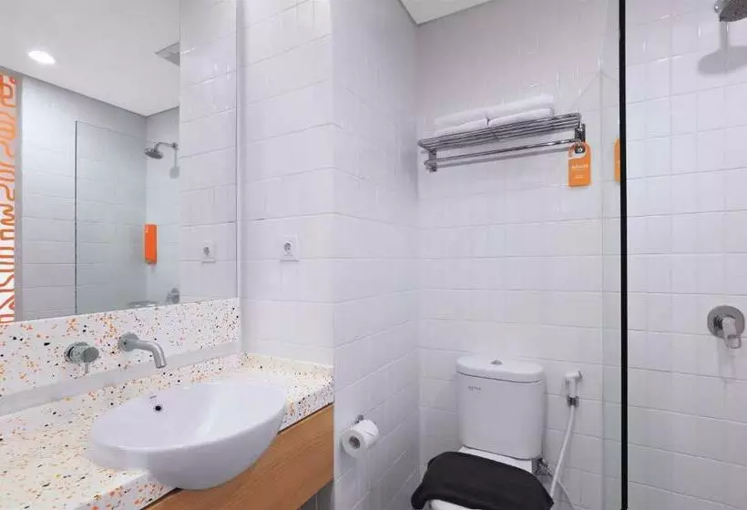 Starlet Hotel Bsd City