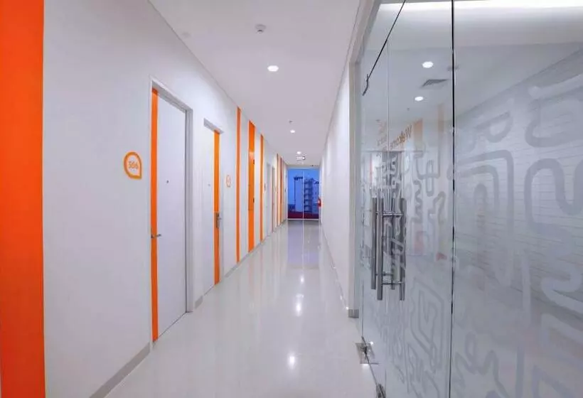 Starlet Hotel Bsd City