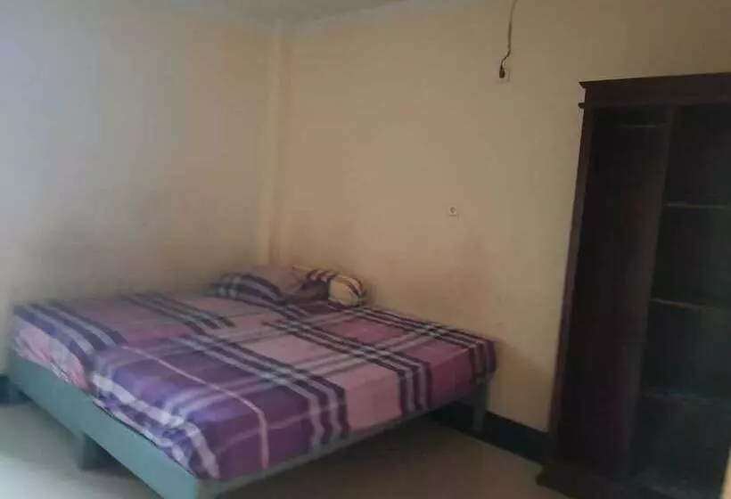 Hostel Wisma Sukatani Indah