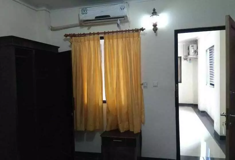 Hostel Wisma Sukatani Indah
