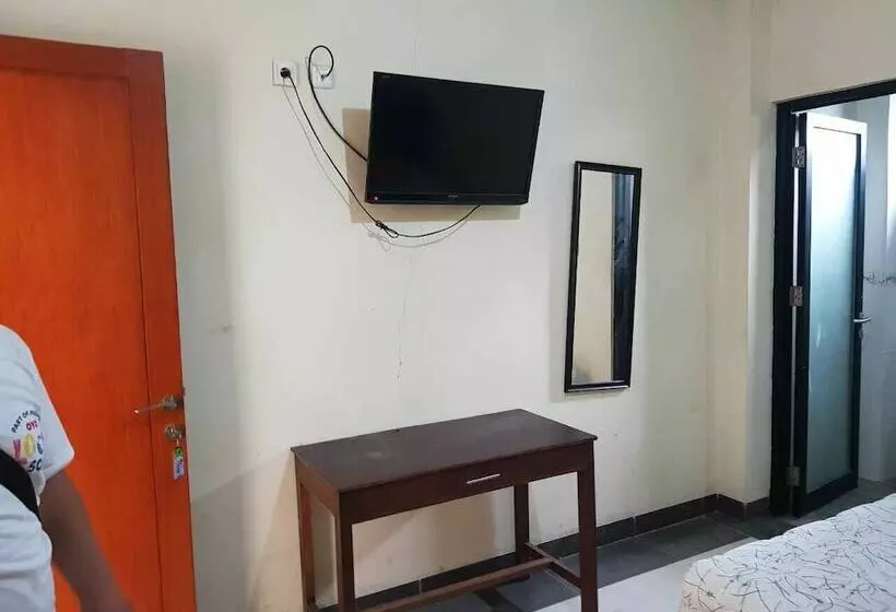 Hostel Wisma Sukatani Indah