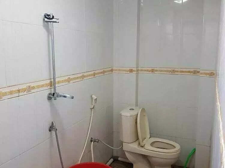 Hostel Wisma Sukatani Indah