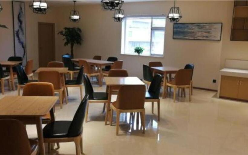 فندق City Comfort Inn Luoyang Lijingmen Metro Station