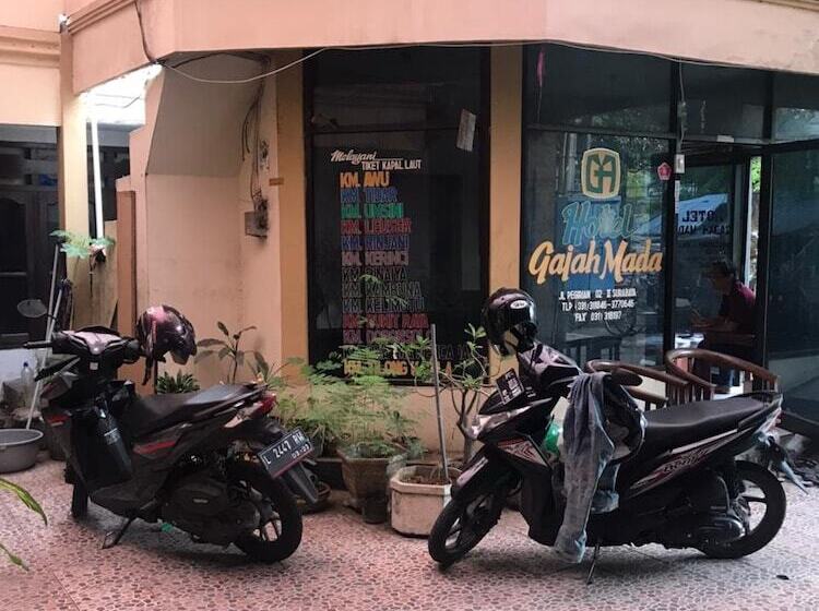 هتل Gajah Mada