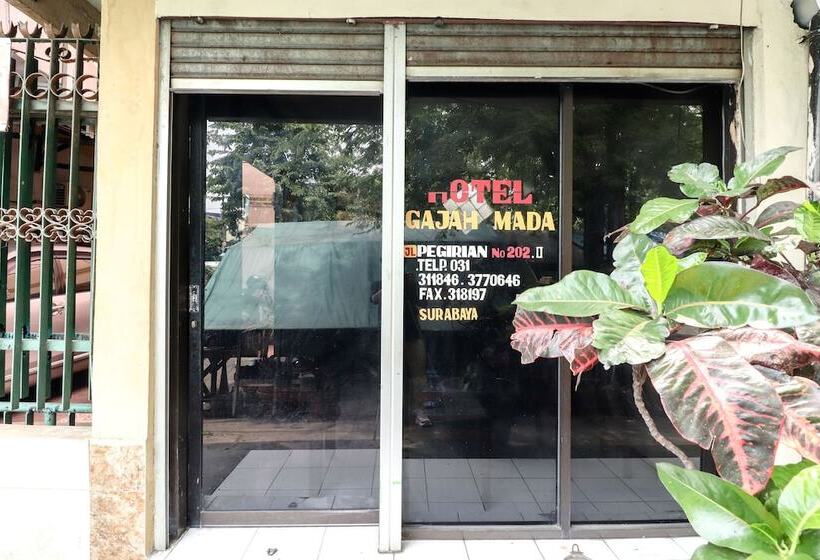 هتل Gajah Mada
