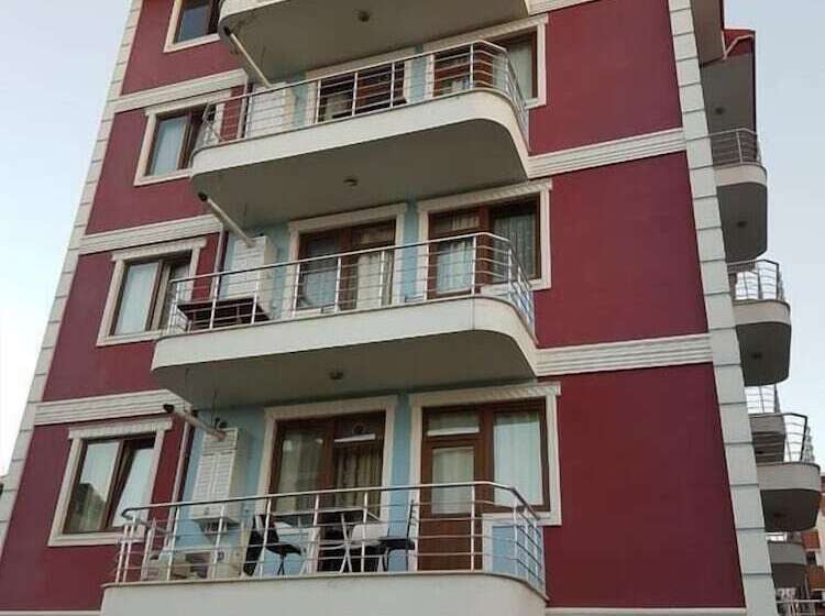 هتل Simsek Apart