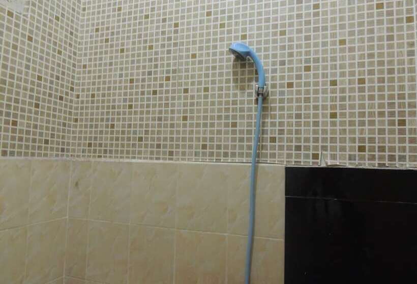 فندق Ungu Nasional 2