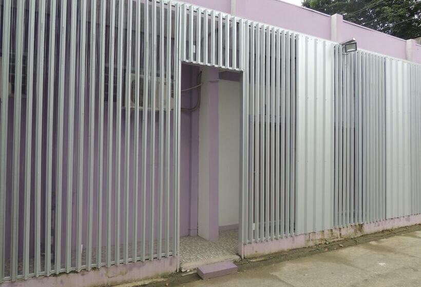 فندق Ungu Nasional 2