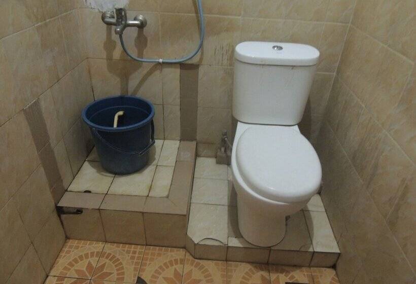 فندق Ungu Nasional 2