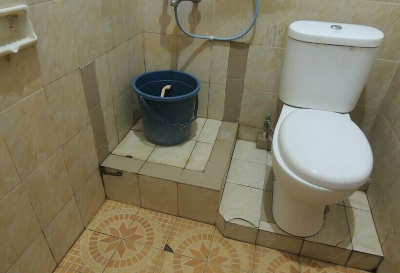 فندق Ungu Nasional 2