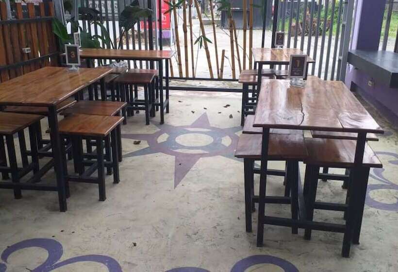 فندق Ungu Nasional 2