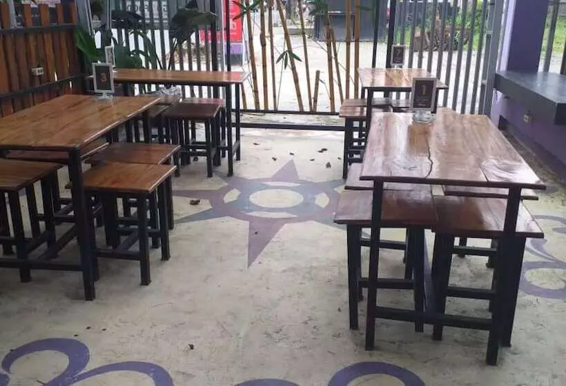 Hotelli Ungu Nasional 2