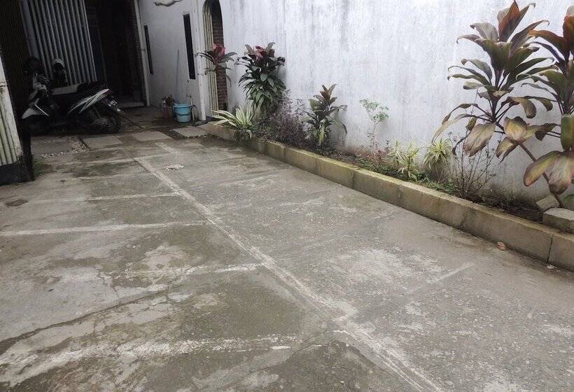 فندق Ungu Nasional 2