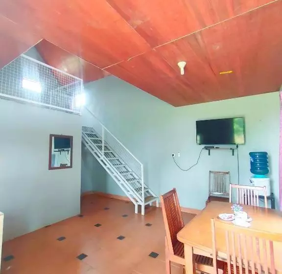 Hotel Degung Hillside