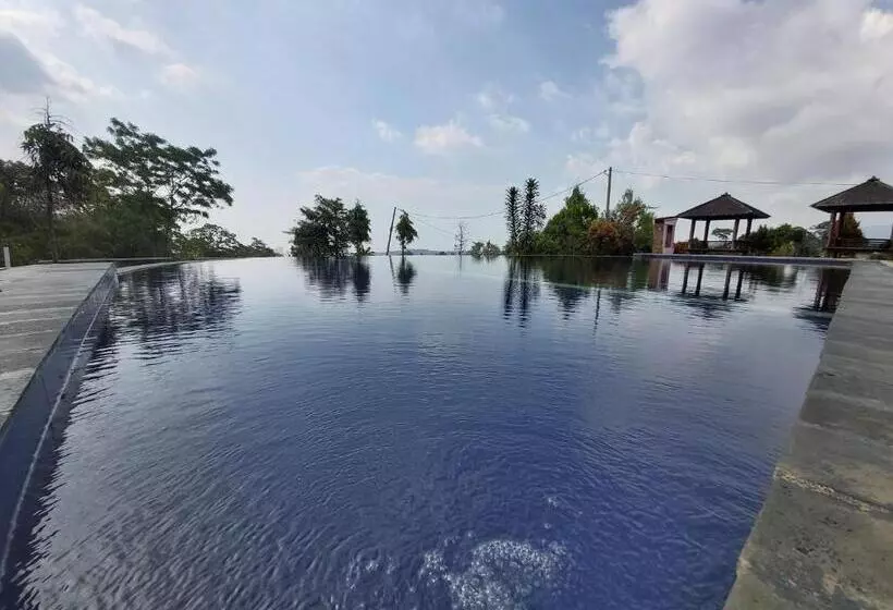 Hotel Degung Hillside