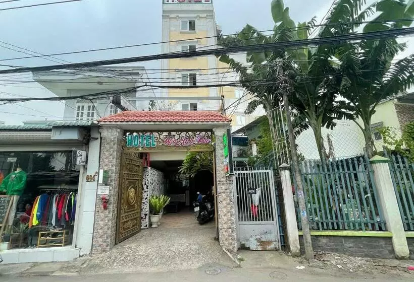 هتل Hoa Anh Dao 2