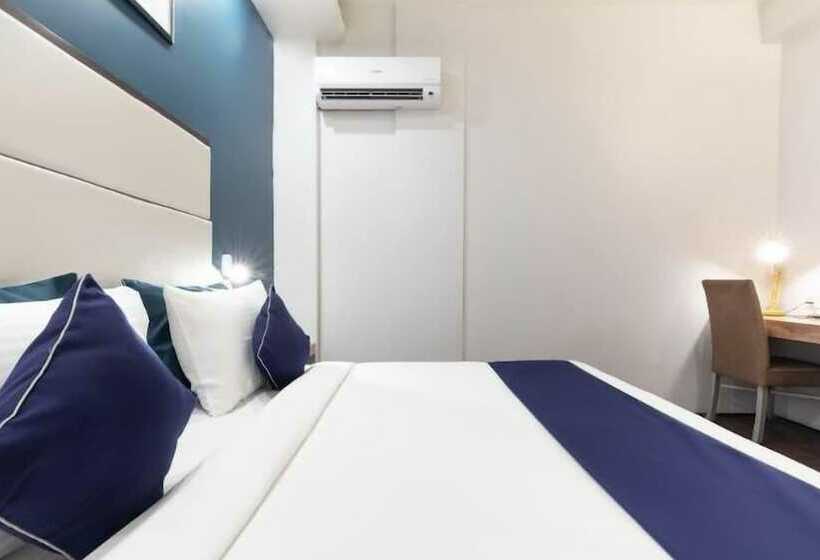 Hotel Moon Residency