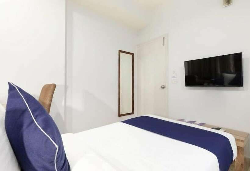 Hotel Moon Residency