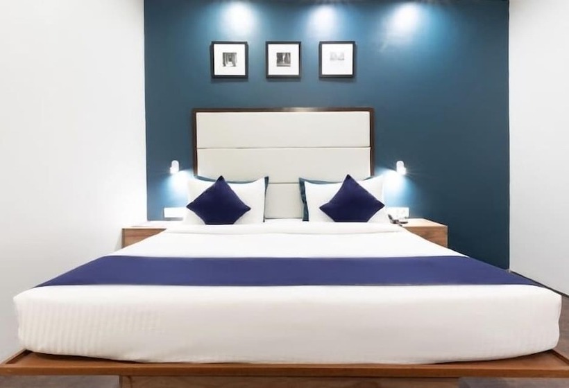 Hotel Moon Residency