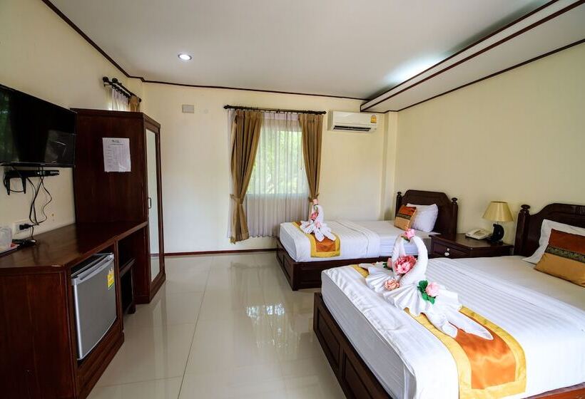 בית מלון כפרי Onesook Resort Sukhothai