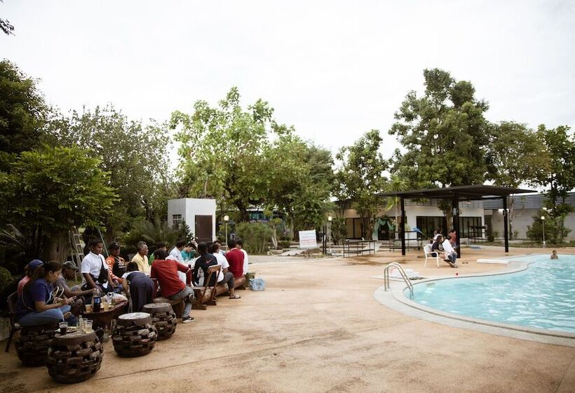 בית מלון כפרי Onesook Resort Sukhothai