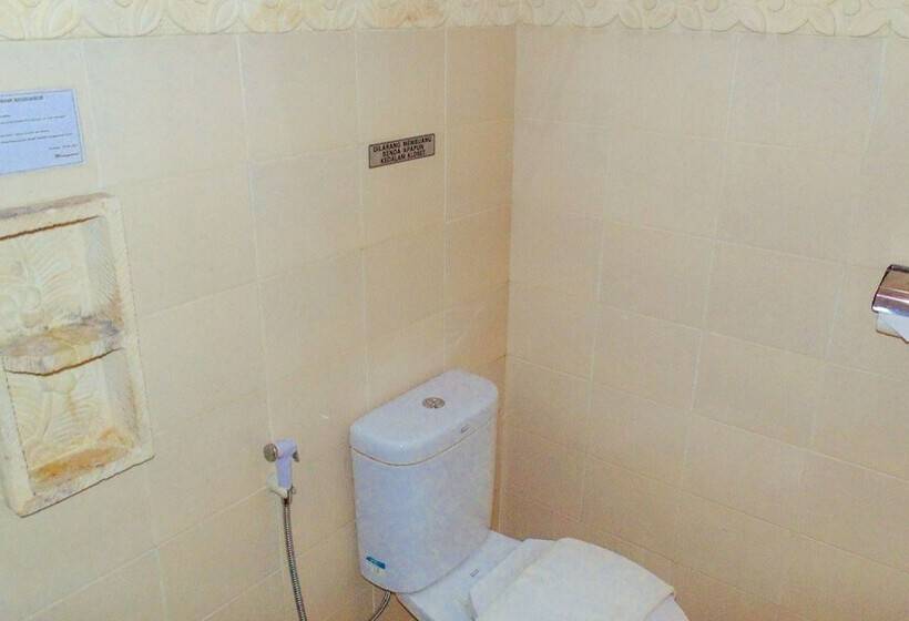 בית מלון כפרי Revive Bogor Pendopo 45 Resort