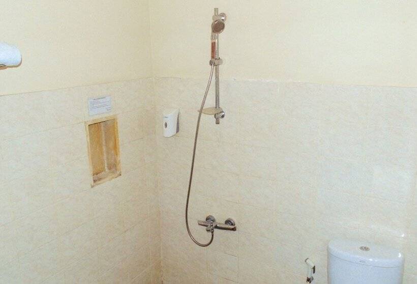 בית מלון כפרי Revive Bogor Pendopo 45 Resort