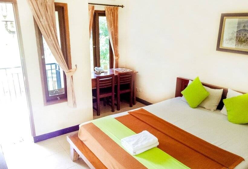 בית מלון כפרי Revive Bogor Pendopo 45 Resort