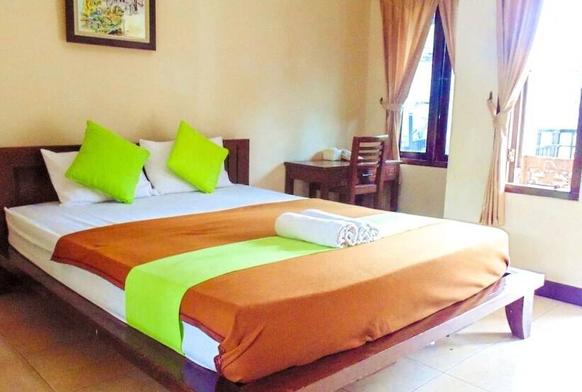 בית מלון כפרי Revive Bogor Pendopo 45 Resort