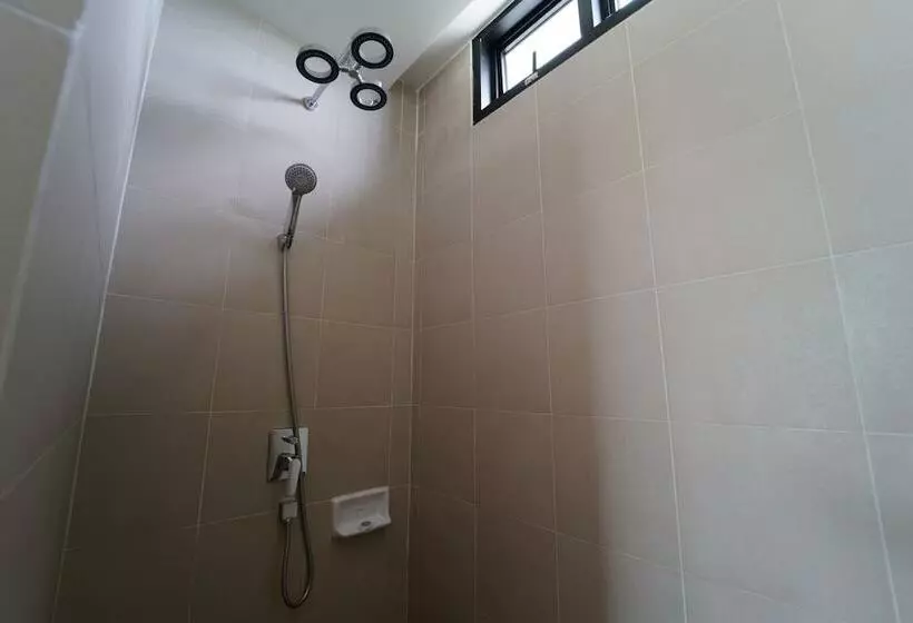 هتل Serene Phla Resort And Restaurant