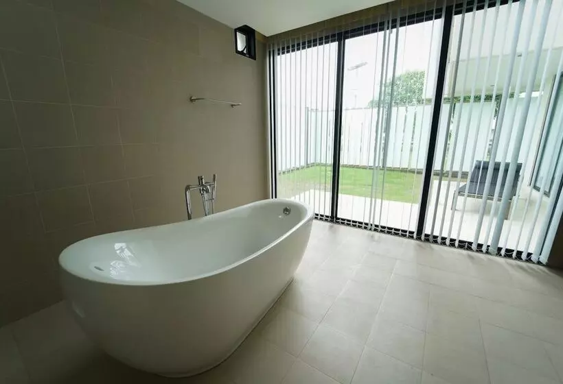 هتل Serene Phla Resort And Restaurant