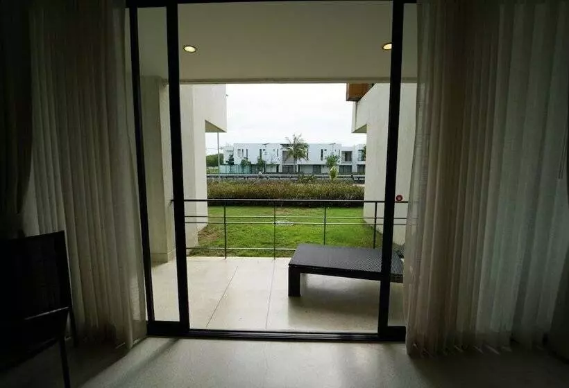 هتل Serene Phla Resort And Restaurant