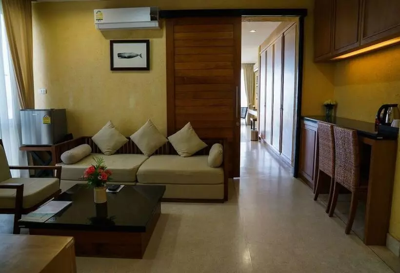 هتل Serene Phla Resort And Restaurant