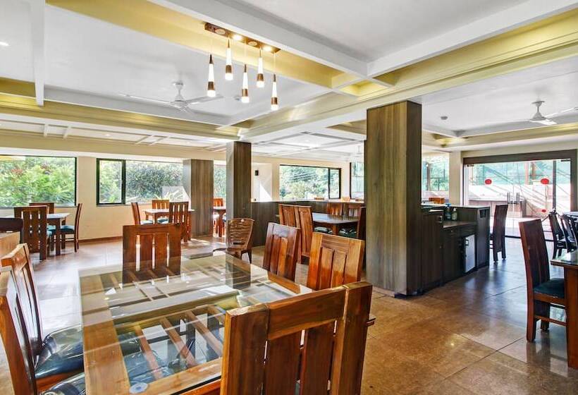 ホテル Golden Landmark Green Valley Beach Resort